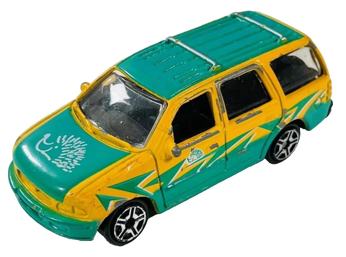 Литые модели автомобилей, грузовиков и фургонов MOTORMAX Ford в масштабе 1:64