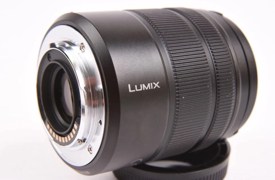Lente teleobjetivo zoom para cámara digital Panasonic 45-150 mm f/4-5,6 M4/3 Foto 3 de 3