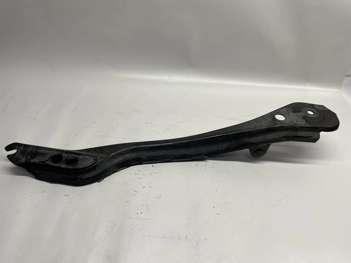 2016 CHEVROLET CAMARO 6.2 Rear Suspension Bracket Holder C23227493 