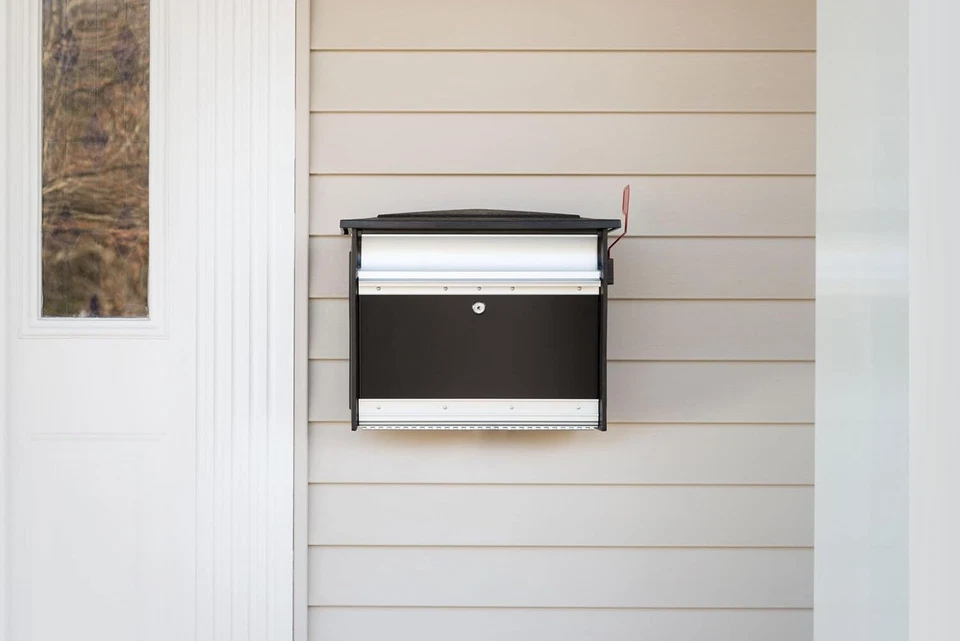 Architectural Mailboxes Mailsafe Aluminum Locking Wall Mount Mailbox - Image 2 of 4