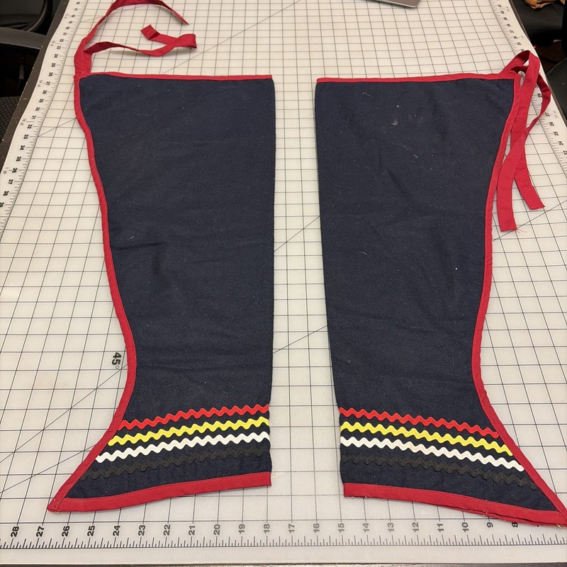 Beautiful American Indian Indigeneous Native Blue Cotton, decorated Leggings