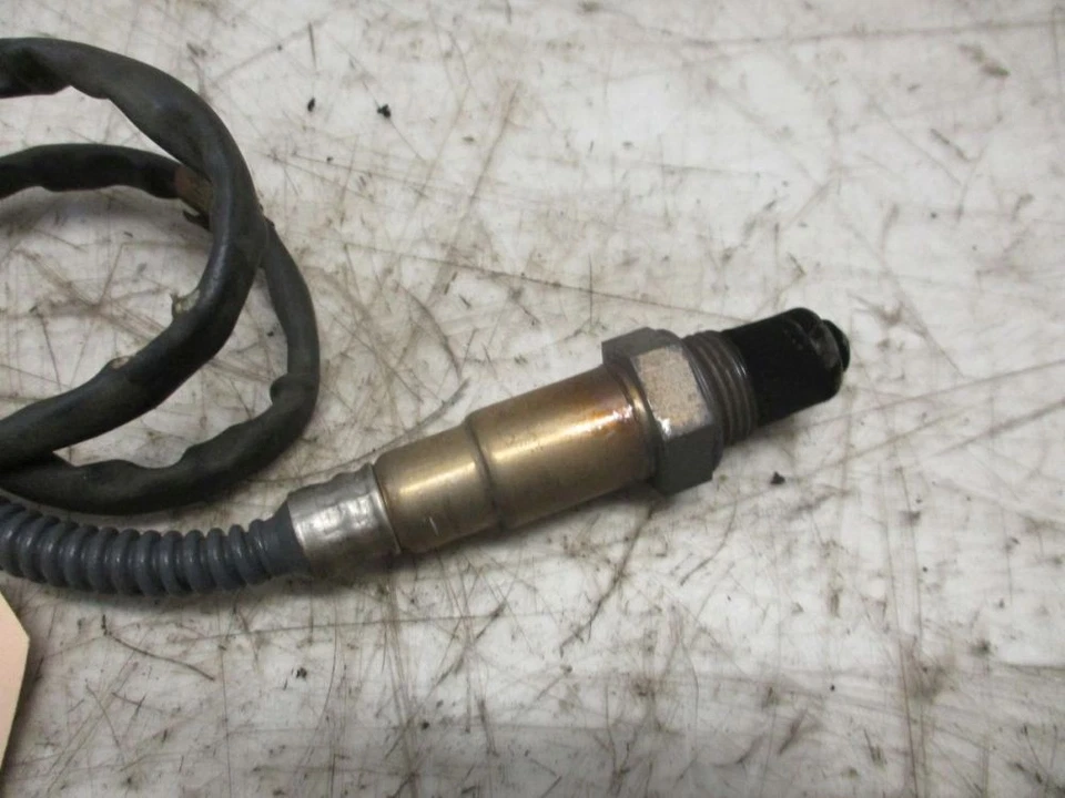 Sonde Lambda Capteur de Gaz D'Échappement avant Kat Pour VW Golf V Variant (1K5 - Photo 2/2