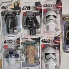 6 JASCO STAR WARS NIGHT LIGHTS PLUS A BATMAN By ATA-BOY LIGHT SENSING AUTOMATIC