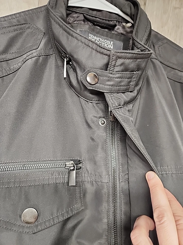 Kenneth Cole Reaction GIII Men's LARGE Multipocket Cargo Jacket - Black - Image 3 of 4