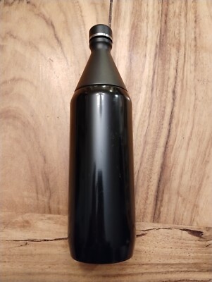 Stanley All Day Slim Bottle, Black Gloss, 34oz 1L *SMALL DENT