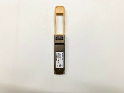 Finisar FTL410QE2C 40BASE-SR4 150m Gen2 QSFP+ 40G Ethernet MPO Connector