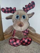 Christmas Reindeer Holiday Stuffed Plush  Brand New Without Tags  Too Cute 