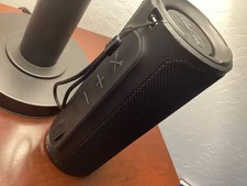 Blue Tees Player Black Speaker