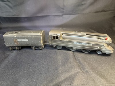 LIONEL 1688E, STEAMLINE TORPEDO GUNMETAL LOCOMOTIVE and WHISTLE TENDER