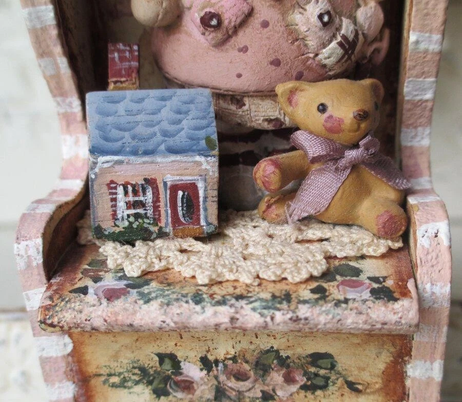 Silla Margie Parus Vintage Raggedy Ann Casa de Muñecas Miniatura Pintada a Mano De Colección Foto 4 de 4