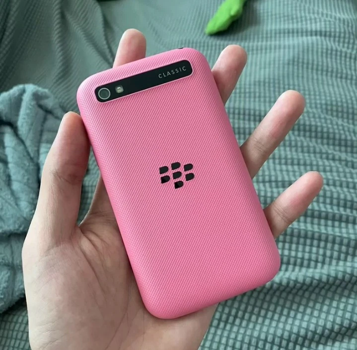 BlackBerry Classic Q20 16GB+2GB RAM Unlocked LTE Qwerty Keyboard - Image 2 of 4