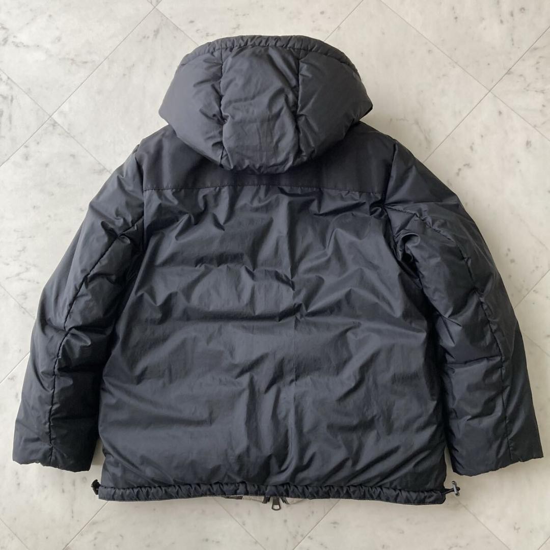 Class/L Burberry Reversible Down Jacket With Garm… - image 8