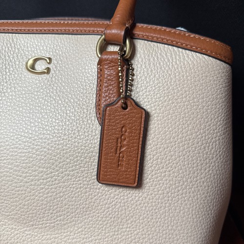Bolsos de mano COACH Legacy Carryall 28 pulgadas bloques de color marfil, cuero (7828) - Imagen 2 de 4