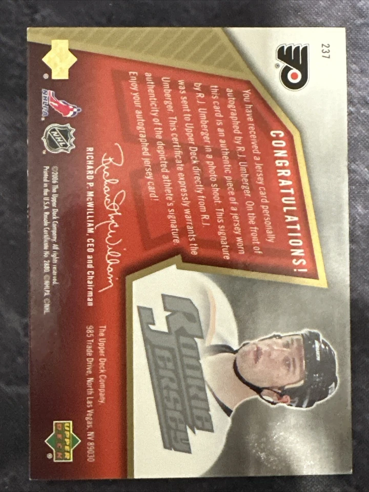 2005-06 SPx Rookie Jersey 237 R.J. Umberger Philadelphia Flyers Damaged - Image 2 of 2