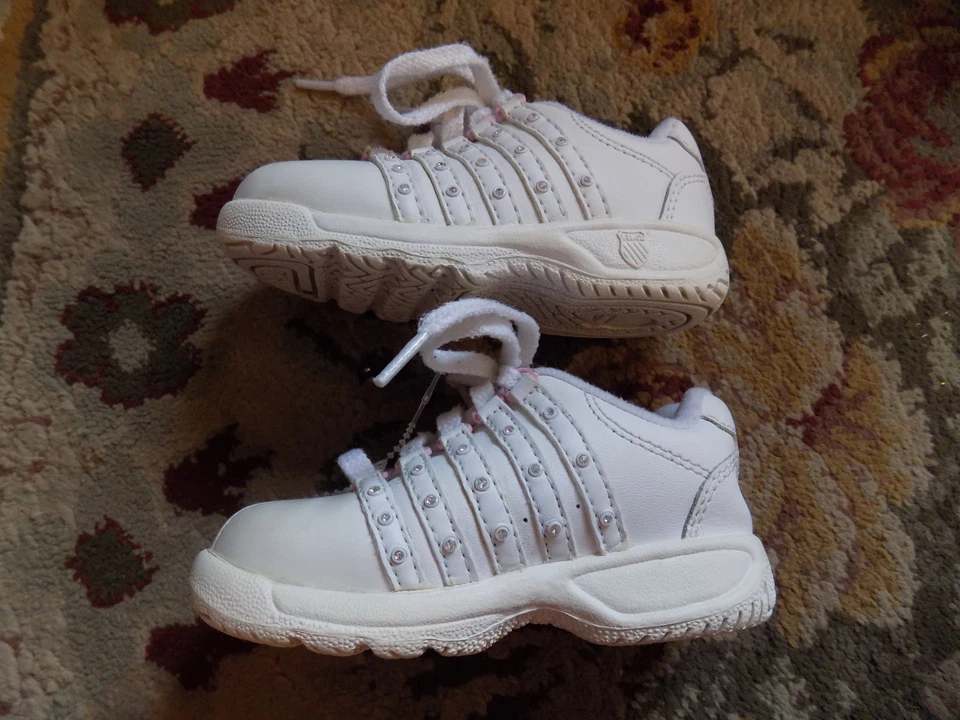 Adorable K-SWISS Baby Sneakers White Pink trim w/ rhinestones sz 5 EUC Tie Shoes - Image 3 of 4