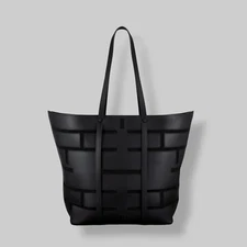 $582 Frame Women's Black Plaque Smooth Leather Shoulder Cut Out Tote Bag