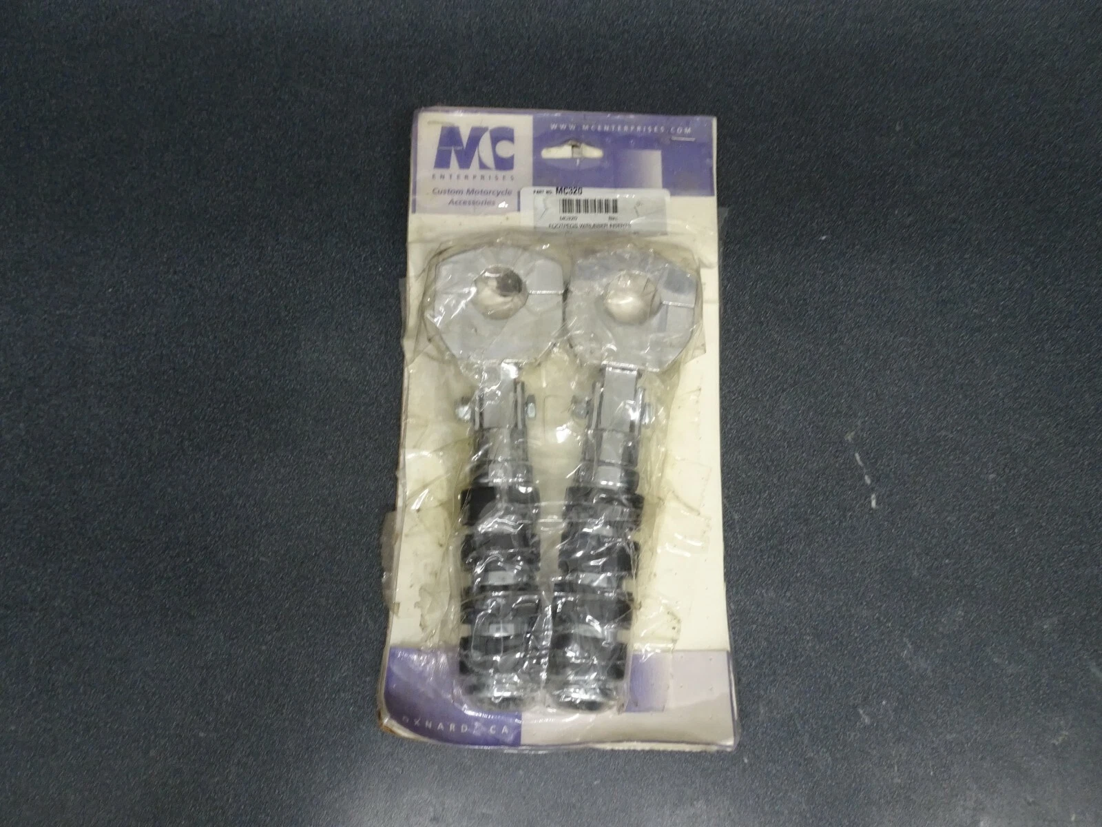 New M/C ENTERPRISE FOOTPEGS W/RUBBER INSERTS Pair (MC320)