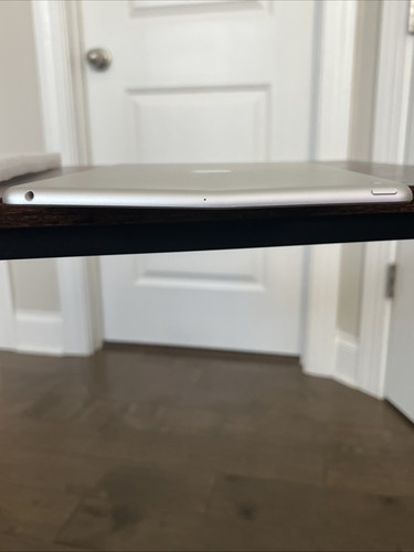 Cracked Screen Apple iPad 9th - Afbeelding 7 van 7