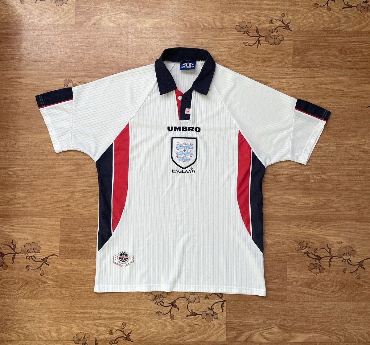 UMBRO ENGLAND 1997/1998 Home Football Soccer Jersey t shirt