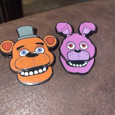 Five 5 Nights At Freddy's Sliding Mouth Pin Set of 2 Bioworld 
