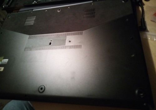 Gaming-Notebook MSI GS70 MS-1772 17,3" 8 GB RAM keine SSD, HDD startet nicht !! - Bild 12 von 13