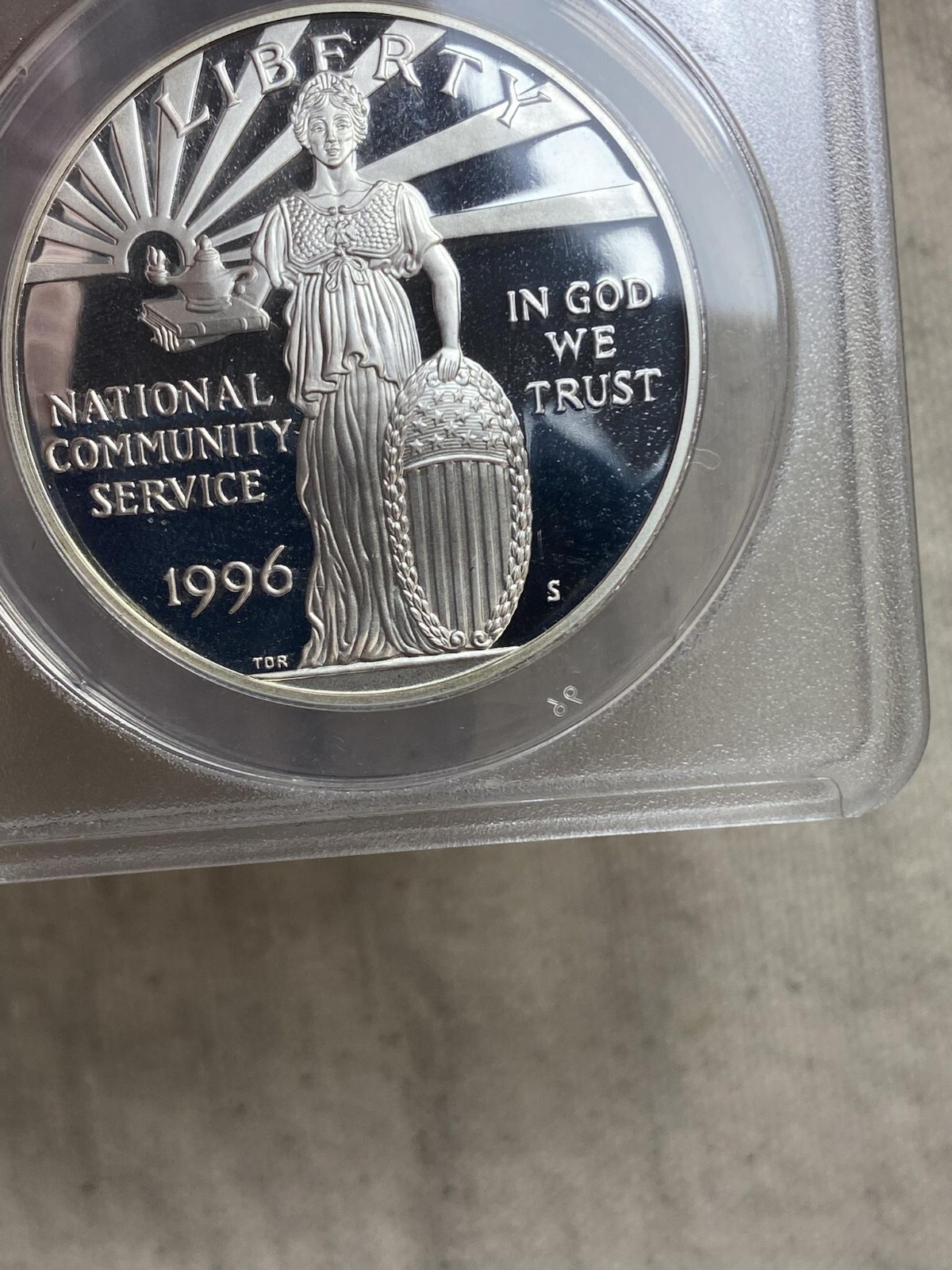 Picture 3 of 10