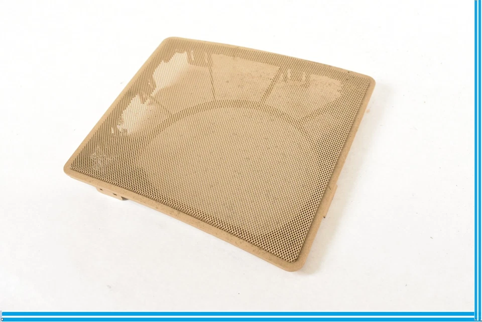 BMW 535i (E34) 1990 parrillas de altavoz trasero, bronceado (natural) Foto 2 de 4