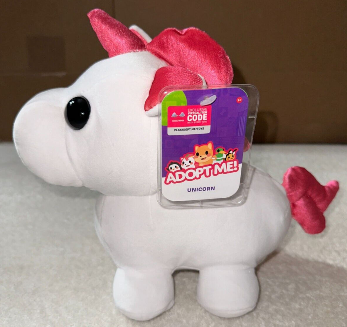  Adopt Me! Neon Unicorn Light-Up Plush - Soft and Cuddly - Three  Light-Up Modes - Directly from The #1 Game, Exclusive Virtual Item Code  Included - Toys for Kids - Ages