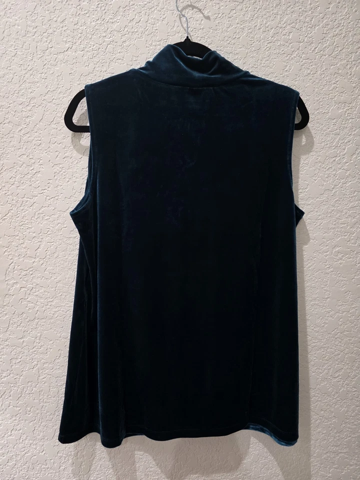 Susan Graver Size 1X Top Velvet Teal Sleeveless Mock Turtleneck Tank Plus EUC - Image 3 of 4