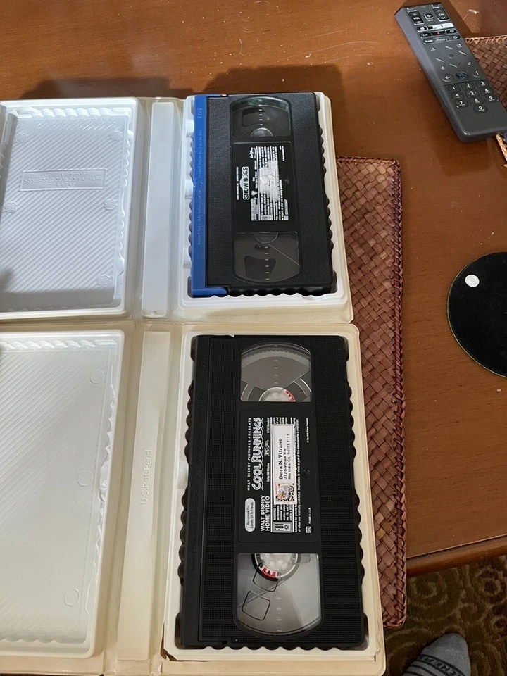 Winter Ice Fun Family VHS Set (Cool Runnings Disney Snow Dogs Double Feature) - Image 3 of 3