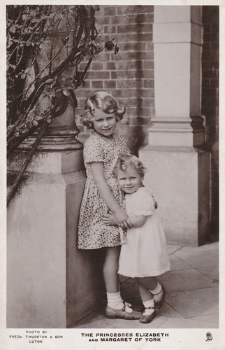 ***ORIGINAL POSTCARD***KÖNIGIN ELIZABETH II.-PRINZESSIN MARGARET ROSE-WINDSOR