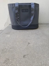 Yeti Camino Carryall 50