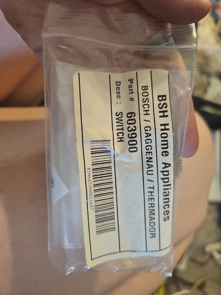 Interruptor de aparato original Bosch 00603900 1385967 603900 AH3476498 EA3476498 CV... Foto 3 de 4