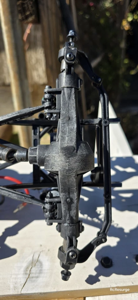 Axial SCX10 Honcho OG Gen1 – All Original RTR – Extras – Great Condition – Rare - Image 4 of 4