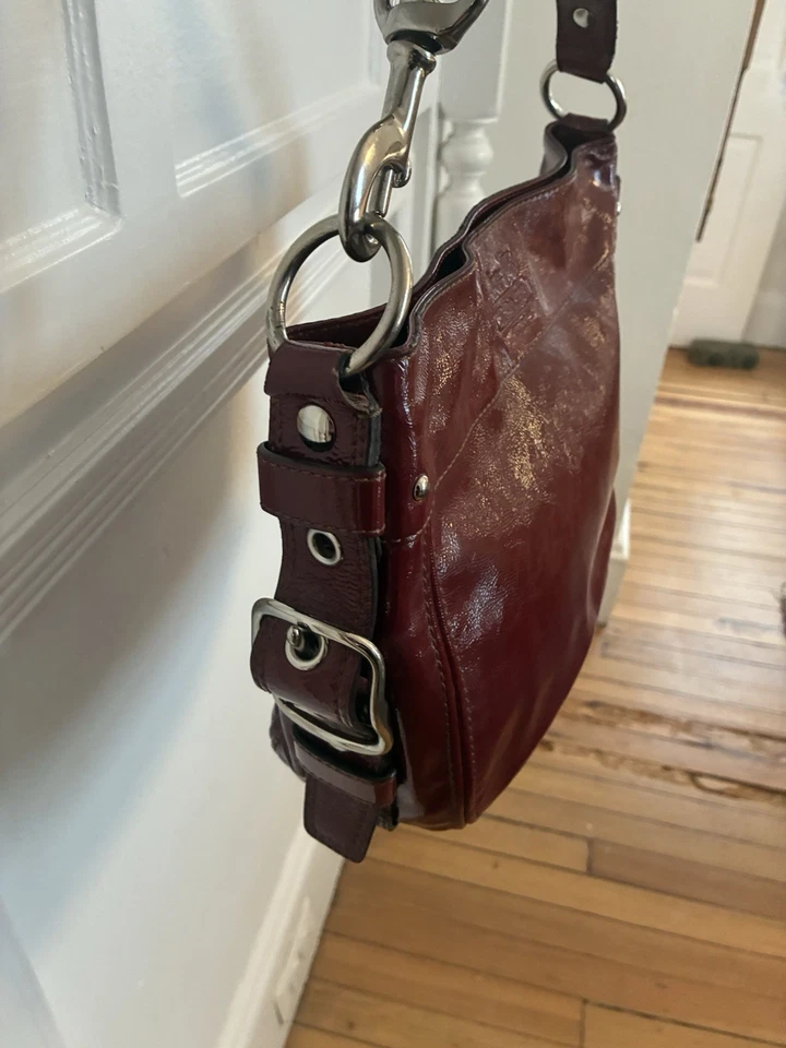Hombro Hobo Coach Zoe Cuero Estampado Rojo - Excelente Estado Foto 4 de 4