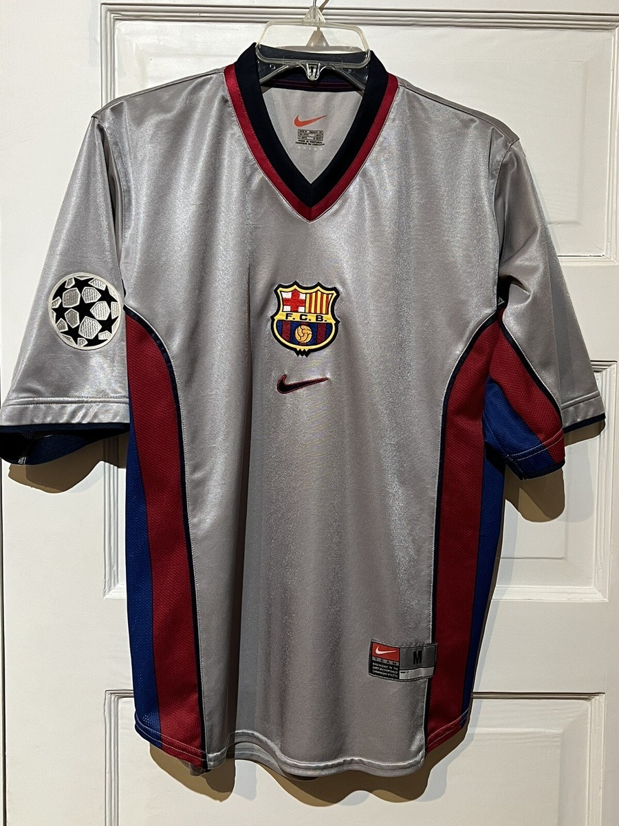 Rare 1999 GUARDIOLA #4 Barcelona Champions League Vintage Rare 1999 GUARDIOLA #4 Barcelona Champions League Vintage