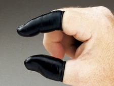 NEW! LOT of (150) NORTH SAFETY FINGER COTS #115LBR/S