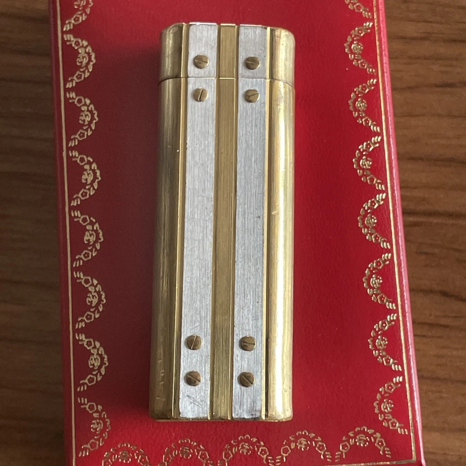 ENCENDEDOR CARTIER GRANDES SANTOS TOTALMENTE FUNCIONAL VINTAGE Foto 3 de 4
