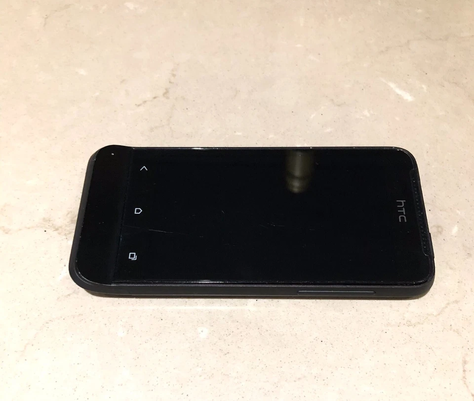 Htc One V Sold As Spares - Image 3 of 4