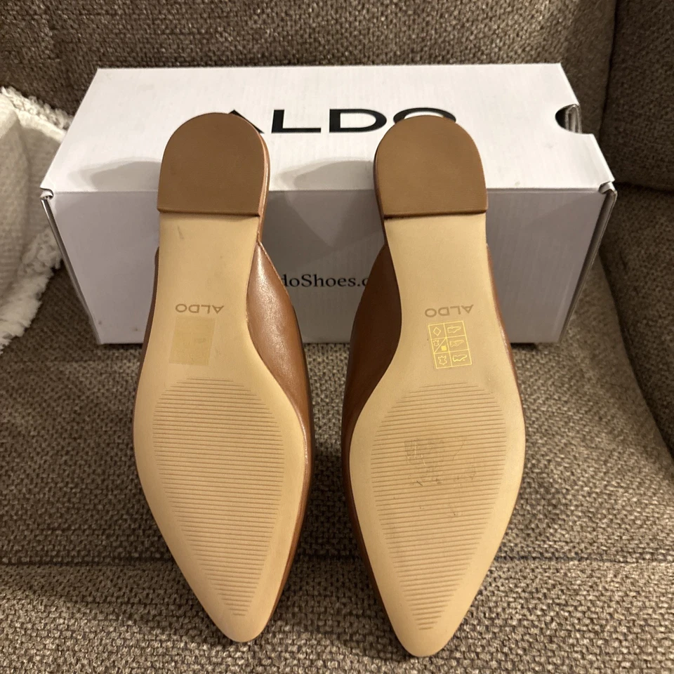 Nuevo con caja Zapatos planos Aldo para mujer de cuero marrón Afiliclya talla 8 Foto 4 de 4