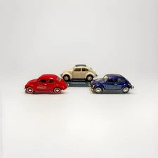 Volkswagen Classic Beetle Red, White, or Blue 1:18 Road Signature
