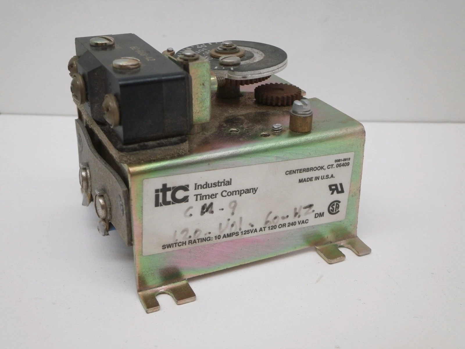 Industrial Timer ITC CM-9 Programmable Recycling 60-Minute Timer SPDT 120V 10A