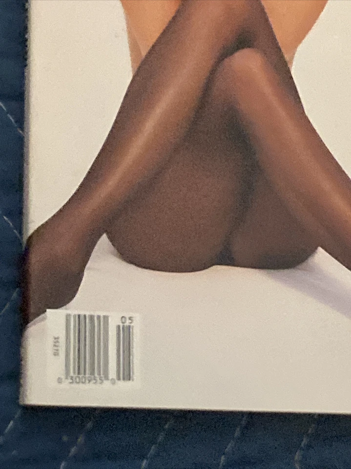 May 1994 Playboy Elle MacPherson w/ Centerfold & Inserts Vintage Adult Magazine - Image 3 of 4