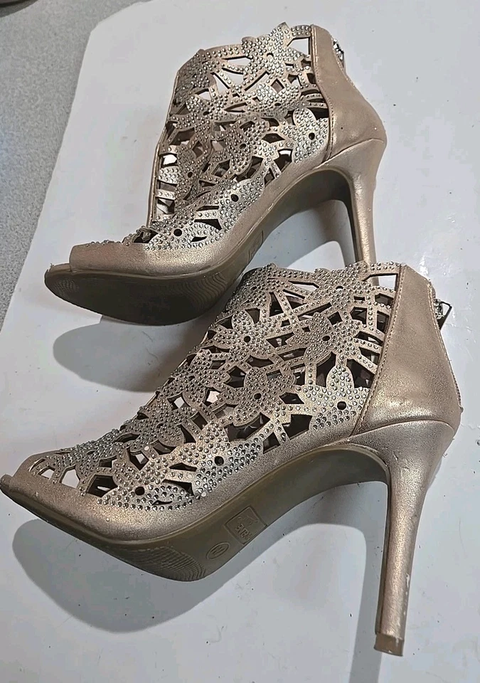 Botines de aguja florales Madeline Stuart oro rosa - talla 7 M Foto 3 de 4