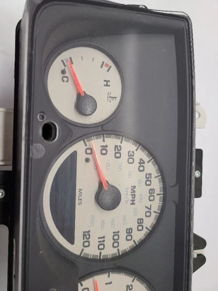 03 04 05 DODGE NEON SPEEDOMETER CLUSTER EXC. SRT-4 MPH OEM - Image 2 of 4