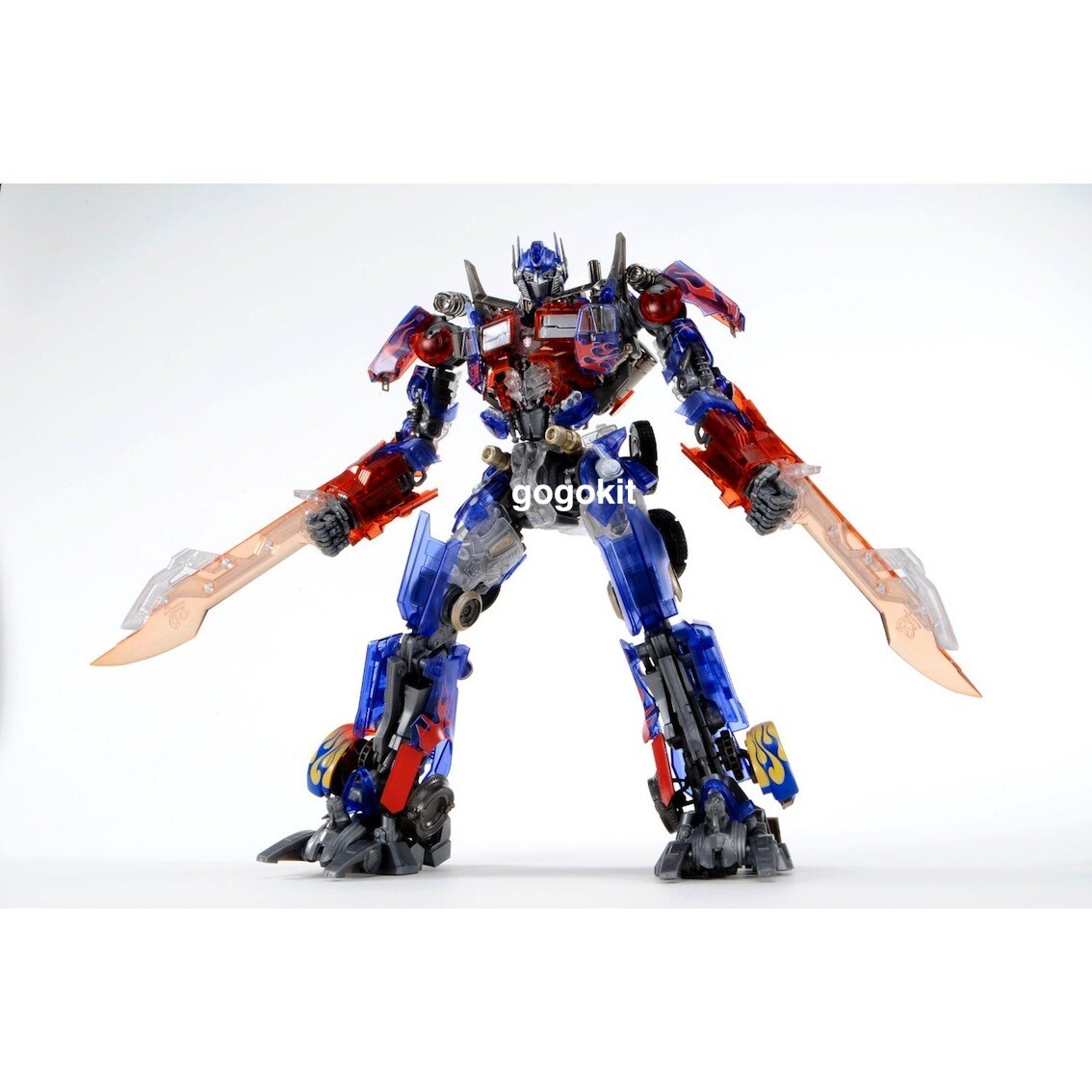Takara Tomy DMK01 Transformers 1/35 Optimus Prime Scanning