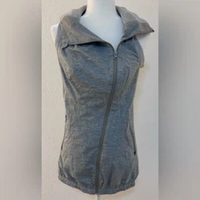 BNCI by Blanc Noir Gray Women’s Sleeveless Zip-Up Tunic Vest Size Small NWT