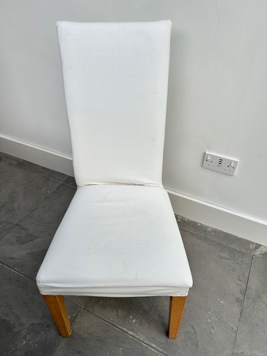Extendable dinning table and 6 chairs, oak, with white washable covers - Picture 6 of 10