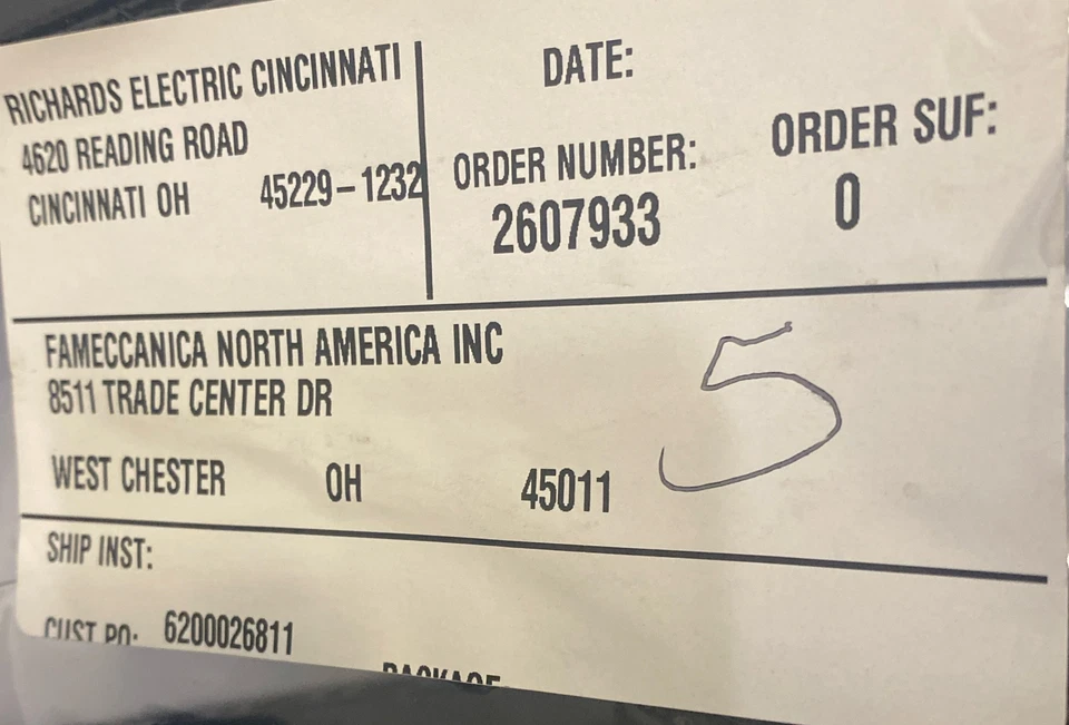 NEW Rittal VX 8640.005 ELECTRICAL Trim Panels Side  - Image 3 of 4