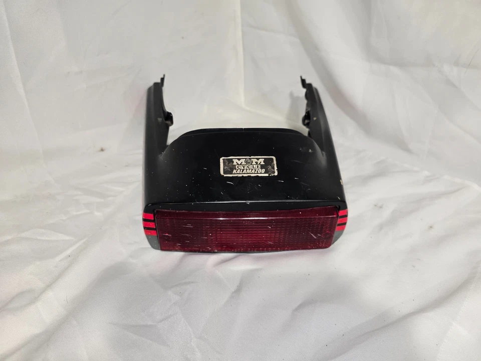 1987-1993 KAWASAKI NINJA 500 EX500A REAR TAIL FAIRING W/ TAILIGHT - Image 2 of 4